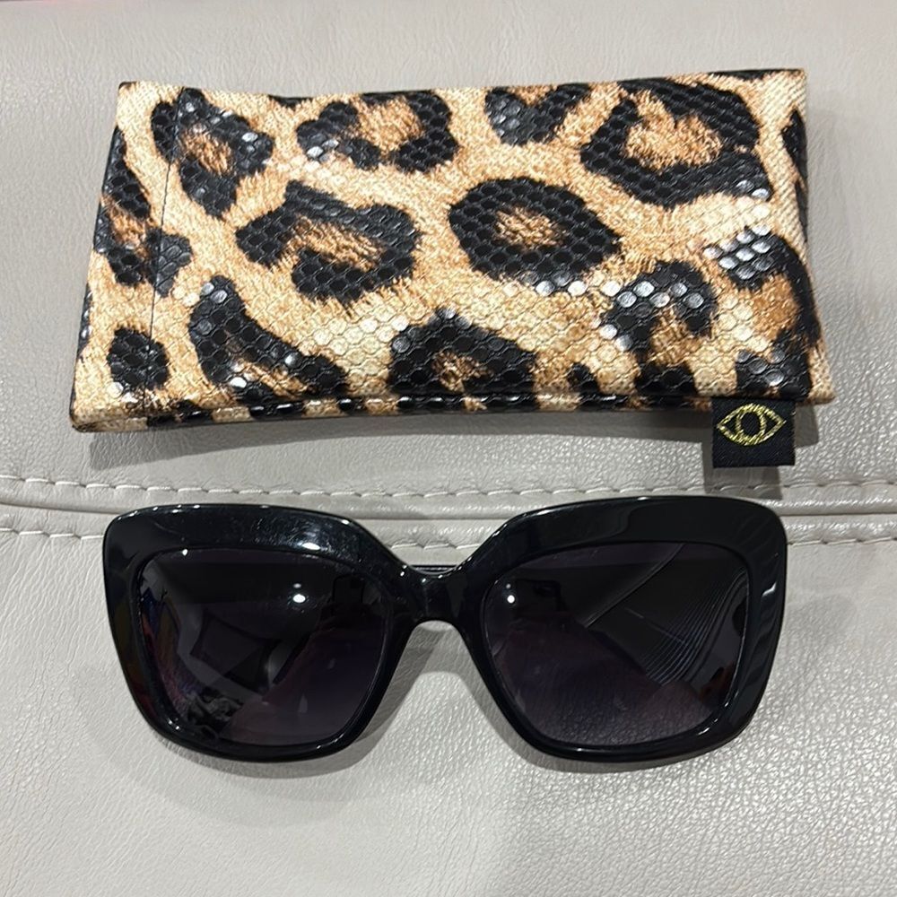 Fetch “Gabriella Onyx” Polarized Sunglasses